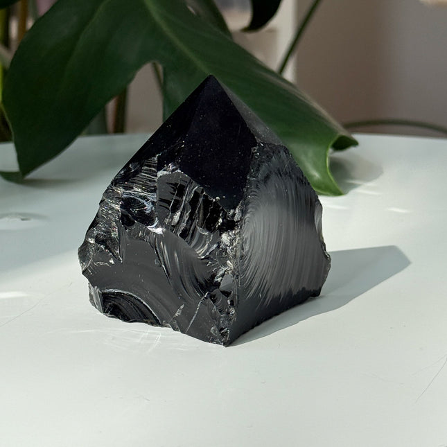 Obsidian Spitze (halbpoliert)