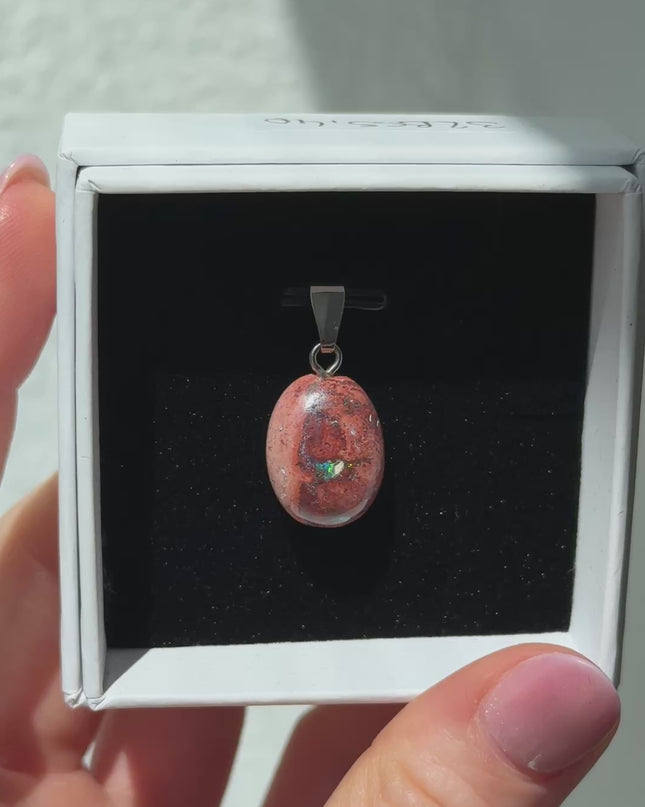 Opal (Feueropal) Cabochon Kettenanhänger EINZELSTÜCK
