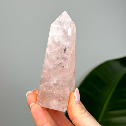 Rosenquarz Obeliske
